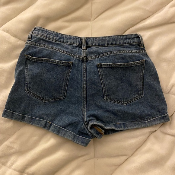 Pacsun mom jean shorts - Picture 2 of 3